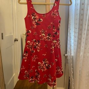 Cute summer dress!